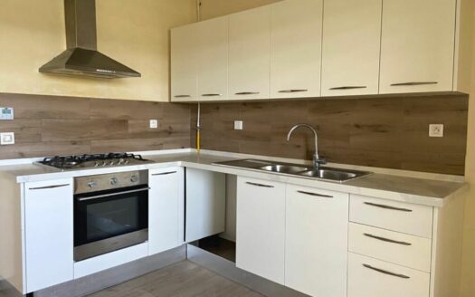 Appartement à vendre aux Jardins de Carthage, S+2 avec jardin