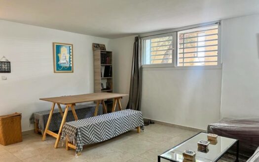 Location S+1 meublé, Cité les pins, La Marsa