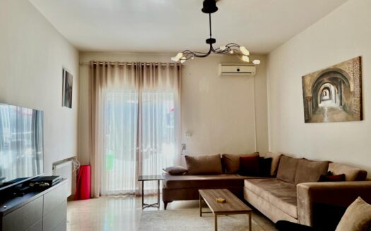 Location appartement S+2 rénové, Menzah 7