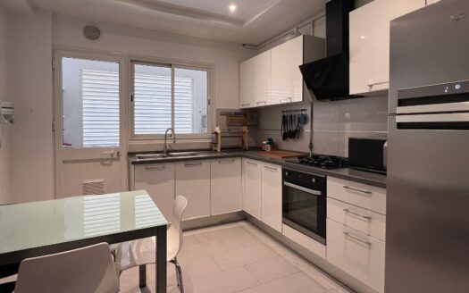 Appartement à louer S+2 meublé à Chotrana 1, La soukra